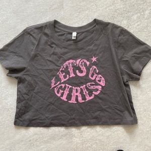 Let’s go girls crop tee
